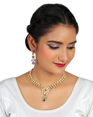 Crystal Shine Multistrand Black Beads Ethnic Kundan Necklace  & Earring Set For Women 2