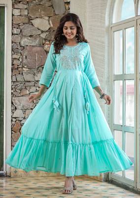 KAAJH Green Embellished Cotton Anarkali Kurta 1