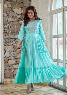 KAAJH Green Embellished Cotton Anarkali Kurta 4