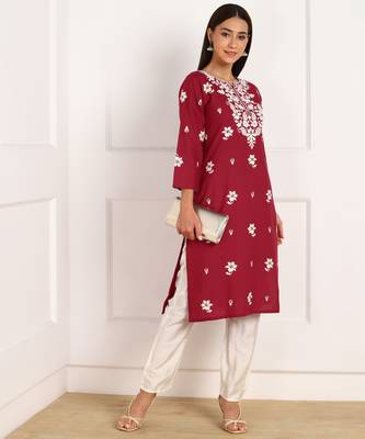 Maroon embroidered cotton cotton-kurtis 4