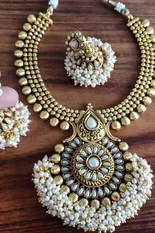 White agate necklaces