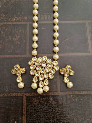 White necklaces 1