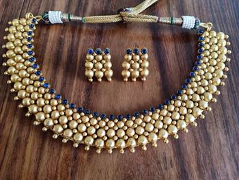 Blue agate necklaces 1