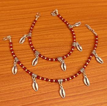 Red anklets 1