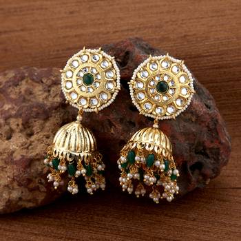 Green pearl earrings 1
