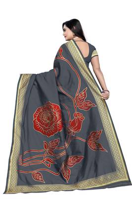 Grey Zari Woven Banarasi Silk Saree With Blouse 3