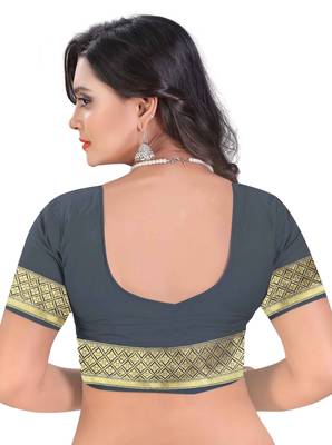 Grey Zari Woven Banarasi Silk Saree With Blouse 4