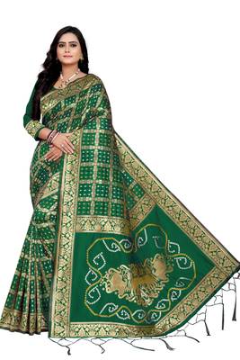 Green Bandhani Zari Work Banarasi Silk Saree With Blouse 2