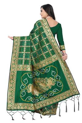 Green Bandhani Zari Work Banarasi Silk Saree With Blouse 3