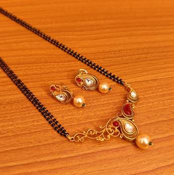 Red mangalsutra 1