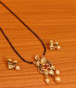 Red mangalsutra