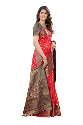 Red woven banarasi silk saree with blouse 3
