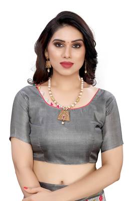 Grey printed khadi saree with blouse 4