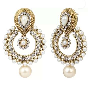 Steorra jewels Green Hanging Earings for Women and Girls 2