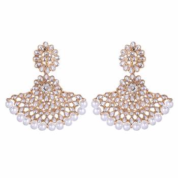 Steorra Jewels Kundan Style Ethnic earing with MaangTikka for Women 3