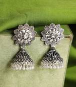 Silver pearl earrings