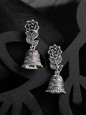 Silver earrings 1