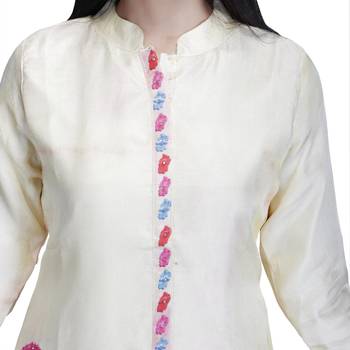 Cream woven silk long-kurtis 5