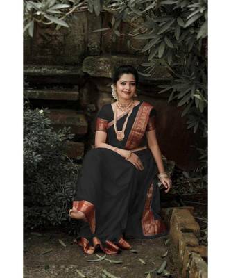 Black jacquard Border Saree With Seprate Blouse 1