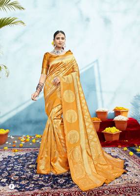 Gold woven silk blend saree with blouse 1