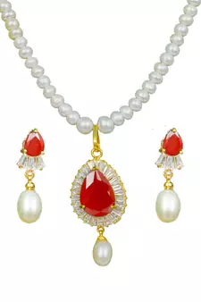 Natural Fresh Water Pearl Set From Hyderabad of Authenticity