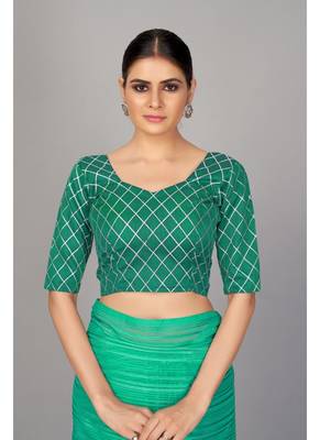 Green woven silk saree with blouse 4
