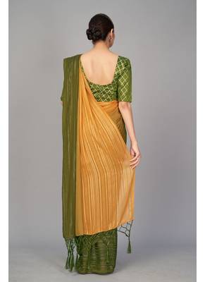 Dark green woven silk saree with blouse 3