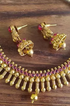 Red agate necklaces