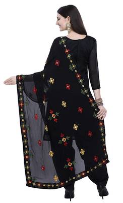 Black embroidered chanderi salwar 3