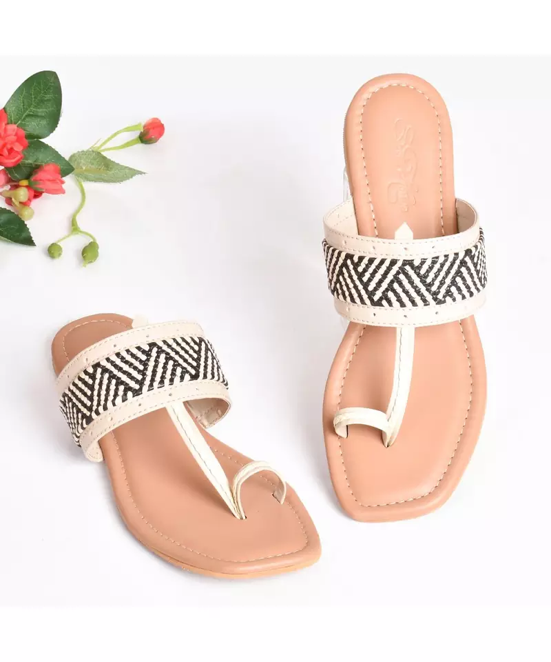 Creme Kolapuri Flats