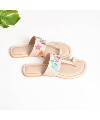 Oceana Life Embroidered Kolhapuri Flats 3