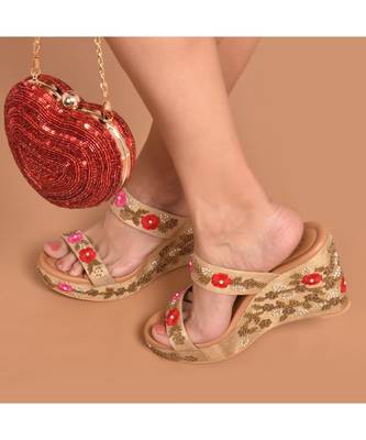 Nude Flower Bloom Embroidered Wedges 3