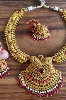 Red agate necklaces