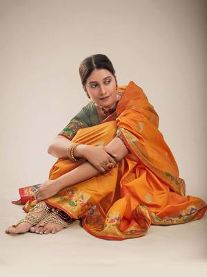 Yellow woven silk saree with blouse 4