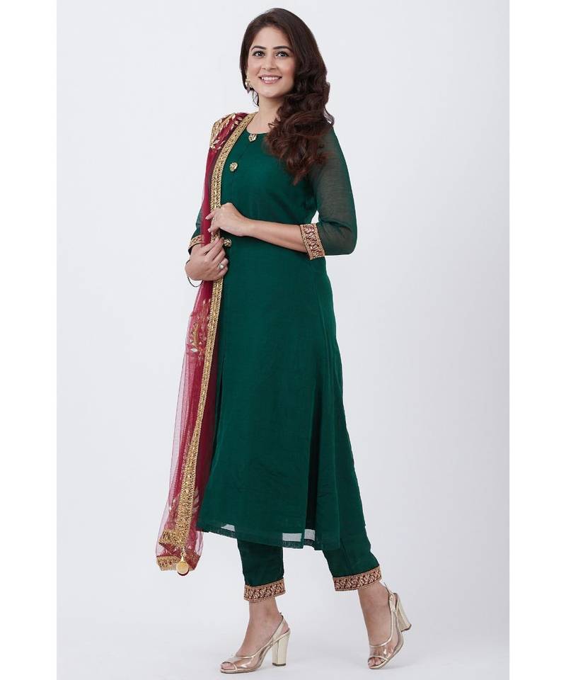 Bottle Green Kundan Button Down Kurti with Straight Pants and Maroon Paisley Dupatta