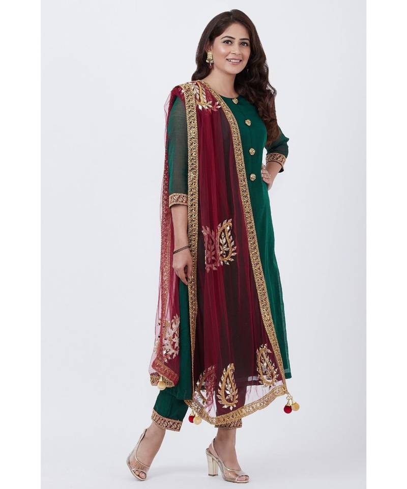 Bottle Green Kundan Button Down Kurti with Straight Pants and Maroon Paisley Dupatta