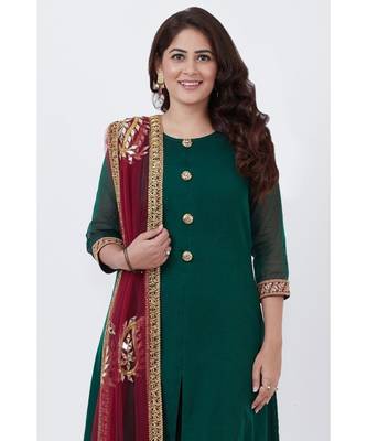 Bottle Green Kundan Button Down Kurti with Straight Pants and Maroon Paisley Dupatta 4