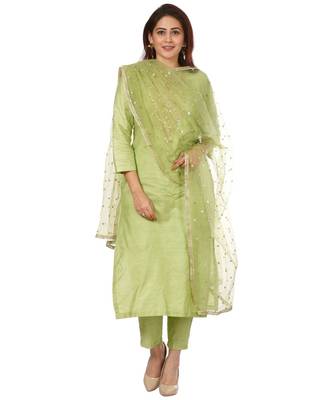 Pista Green Embroidered Kurti and Straight Pants with Pista Green Net Dupatta 3
