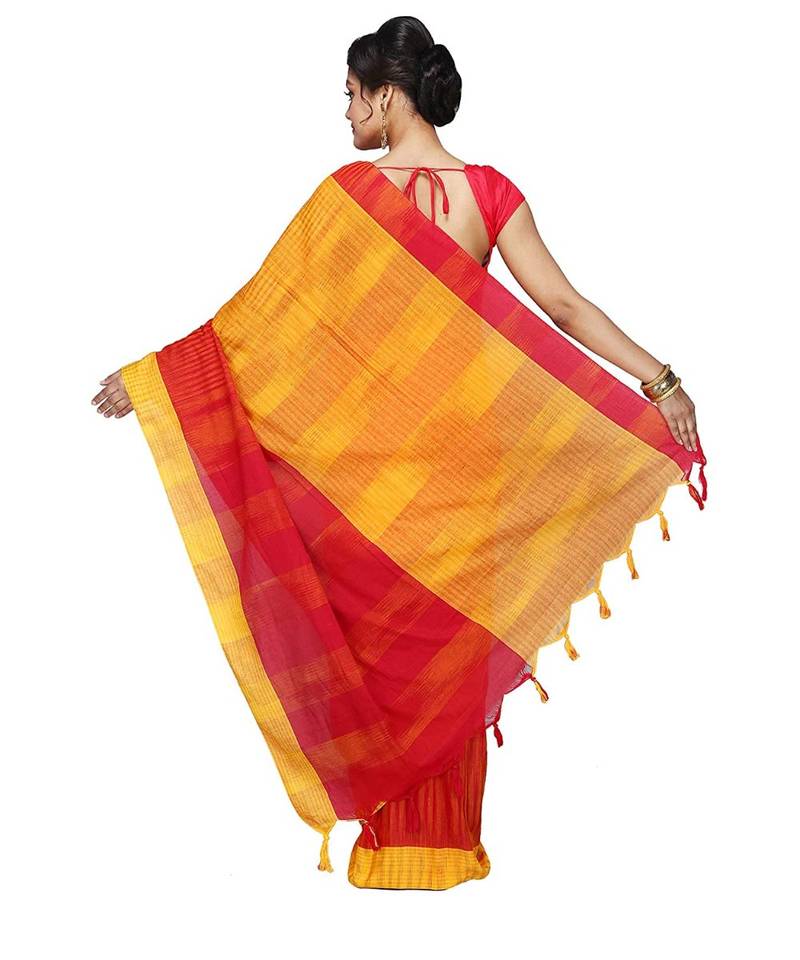 DipDiya Women Pure Cotton Handloom Ikkat Saree with Blouse Piece
