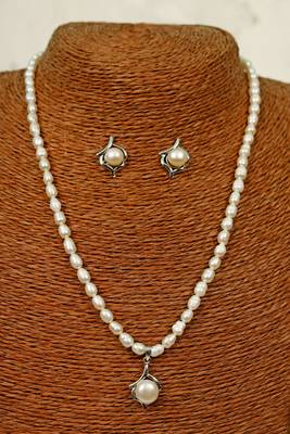 Natural Fresh Water Pearl Set From Hyderabad With Certificate of Authenticity 4