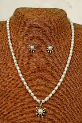 Natural Fresh Water Pearl Set From Hyderabad With Certificate of Authenticity 4