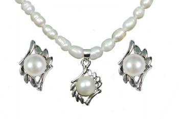 White pearl necklace-sets 1