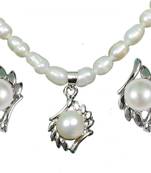 White pearl necklace-sets