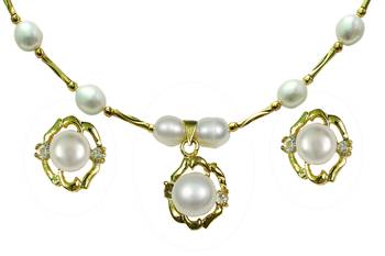 Natural Fresh Water Pearl Set From Hyderabad With Certificate of Authenticity 1
