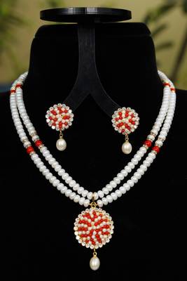 Natural Fresh Water Pearl Set From Hyderabad of Authenticity 1