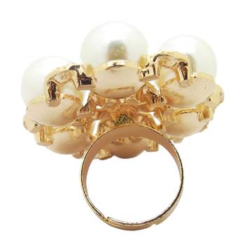 White pearl rings 2
