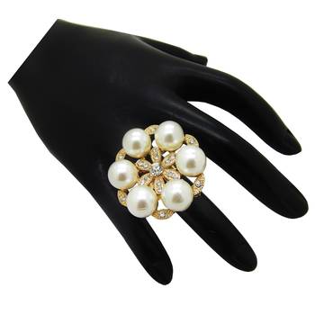 White pearl rings 3