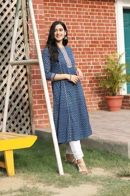 Indigo Handblock Printed Kurta 5