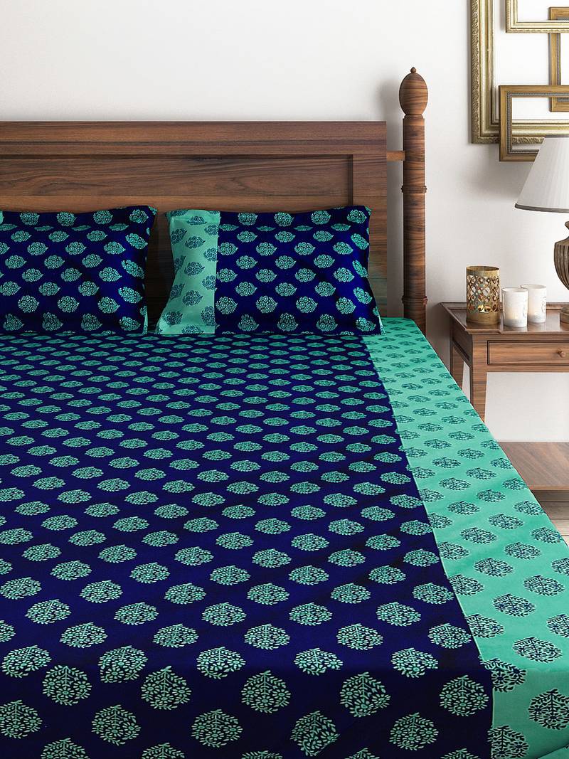 Swayam 200 TC Motifs Print Cotton Double Bed Sheet with 2 Pillow Cover   Turquoise  Blue