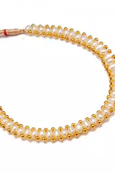 Multicolor pearl necklaces